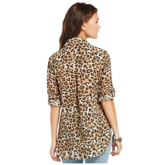 Cloth & Stone | Evereve  Leopard Shirt Tail Button Down, Size Medium - Picture 3 of 12